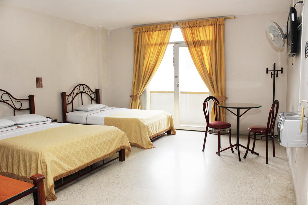 ميديلين Hotel Normandia المظهر الخارجي الصورة
