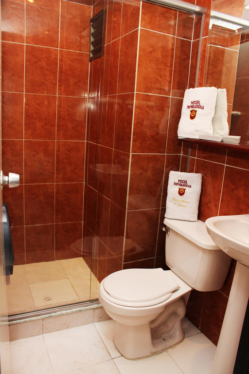 ميديلين Hotel Normandia الغرفة الصورة